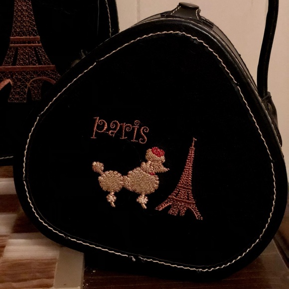 SOLD 1950’s Vintage Suitcase Set SOLD - Picture 7 of 11